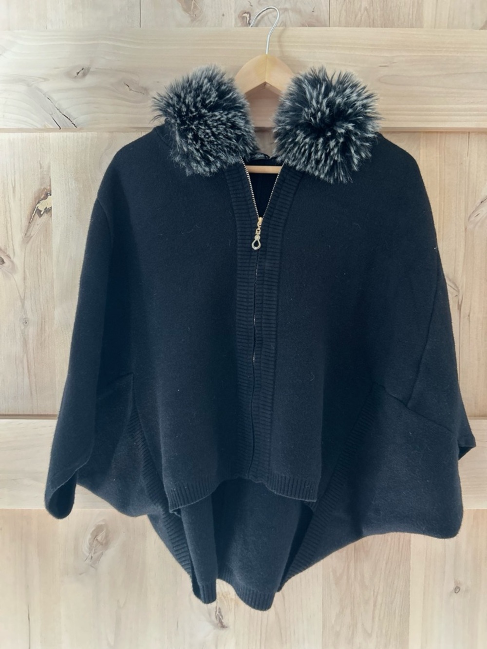 High Secret Black wool cashmere blend zip fur lined hooded poncho sweater, M